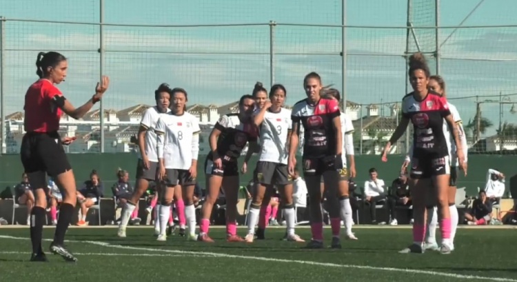  唐佳麗梅開二度、邵子欽破門，中國女足3-2擊敗Alhama俱樂部女足