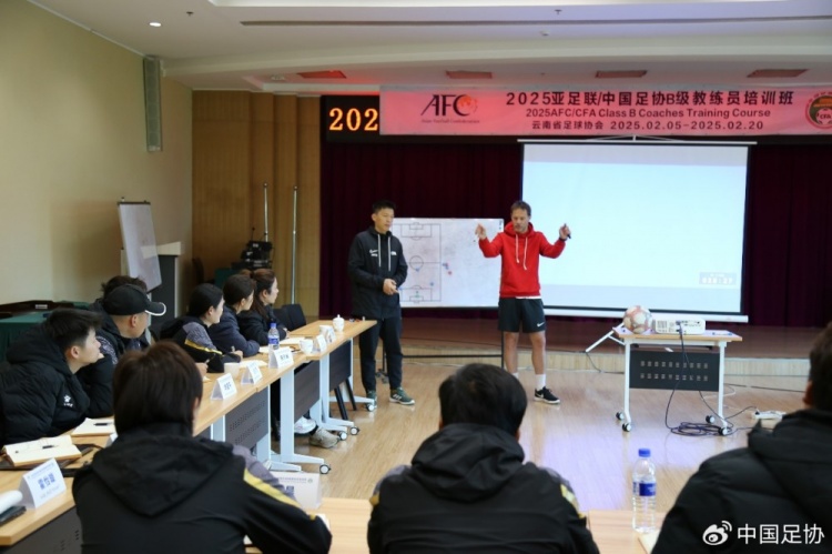 技術(shù)為王，中國(guó)足球踏上尋找靈魂之路