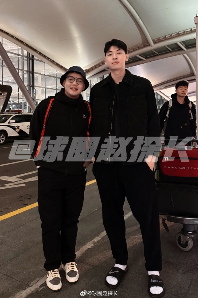  加油！探長(zhǎng)：崔永熙將在今晚啟程飛往美國(guó) 開(kāi)啟又一段康復(fù)訓(xùn)練