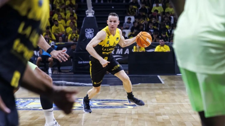  NBA初代老六，42歲進(jìn)入生涯巔峰？！