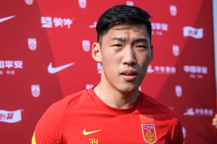  北青體育：朱辰杰是否以“面具人”形象出戰(zhàn)18強賽，仍需多方溝通