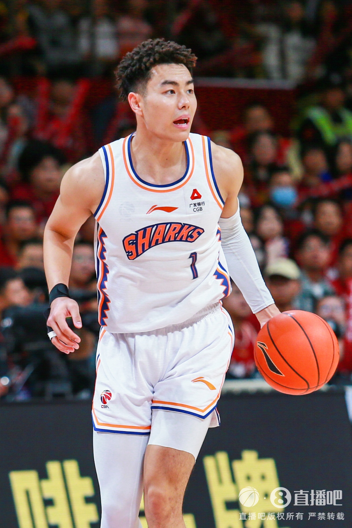  狀態(tài)火熱！李添榮15投10中&三分12中7 得到28分3板2助