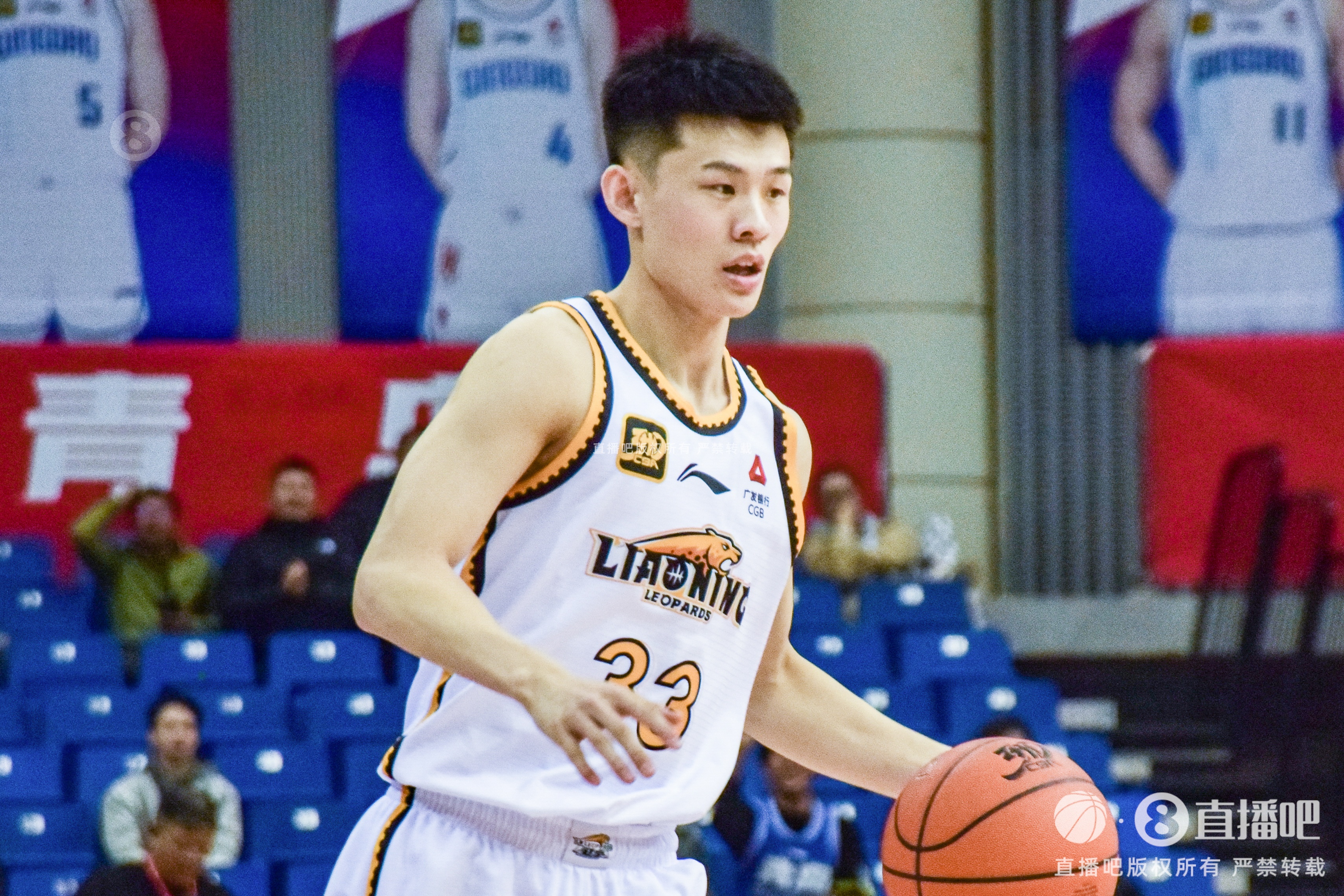  表現(xiàn)可圈可點！王嵐嵚替補29分鐘 7中5&三分4中2貢獻12分4助2斷