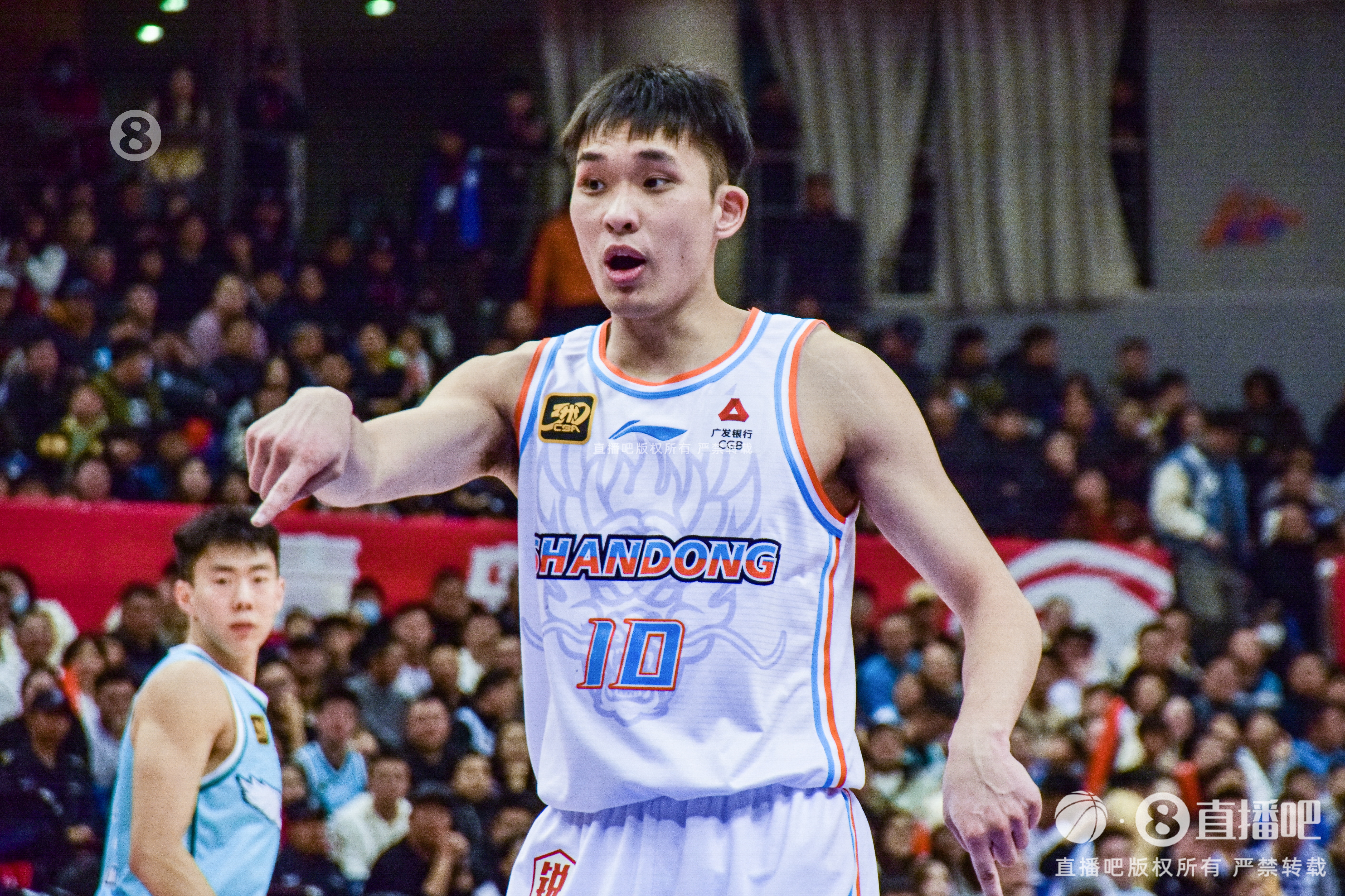  攻防俱佳！狀元秀謝智杰7中5拿到16分3板3助5斷 三分3中3