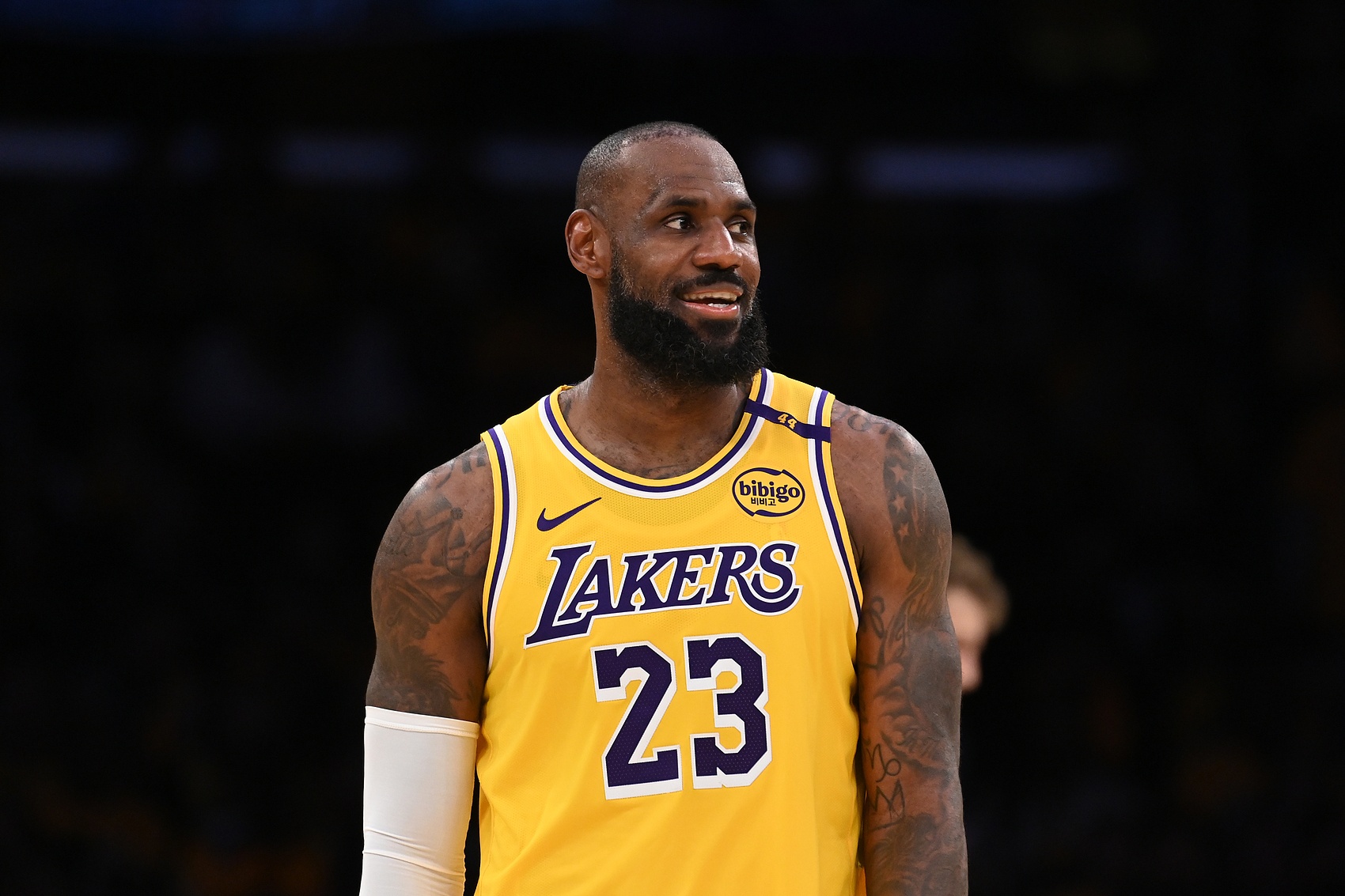  爆砍40分！詹姆斯40歲后多次砍下40+ NBA歷史首人